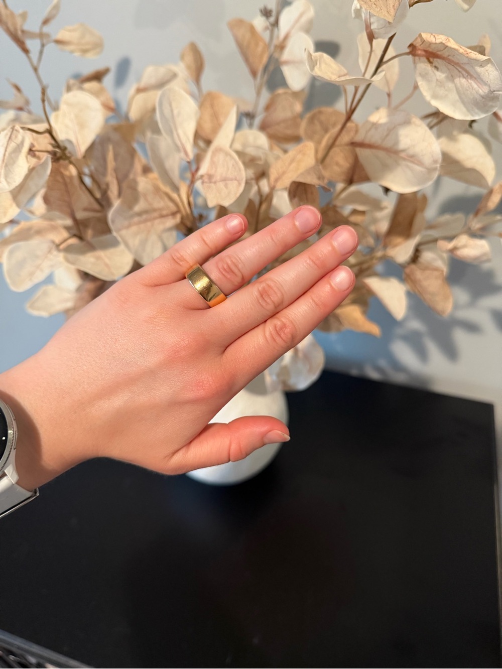 Apple Gold Oura Ring Gen 4 Size 5